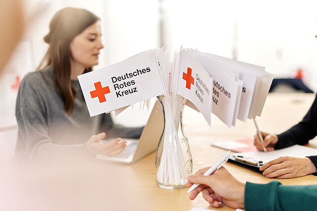 Aktuelle Mitteilungen Unsere aktuellen Mitteilungen geben Ihnen einen schnellen Überblick über Neuigkeiten, Termine und Wissenswertes aus dem Regionalverband.